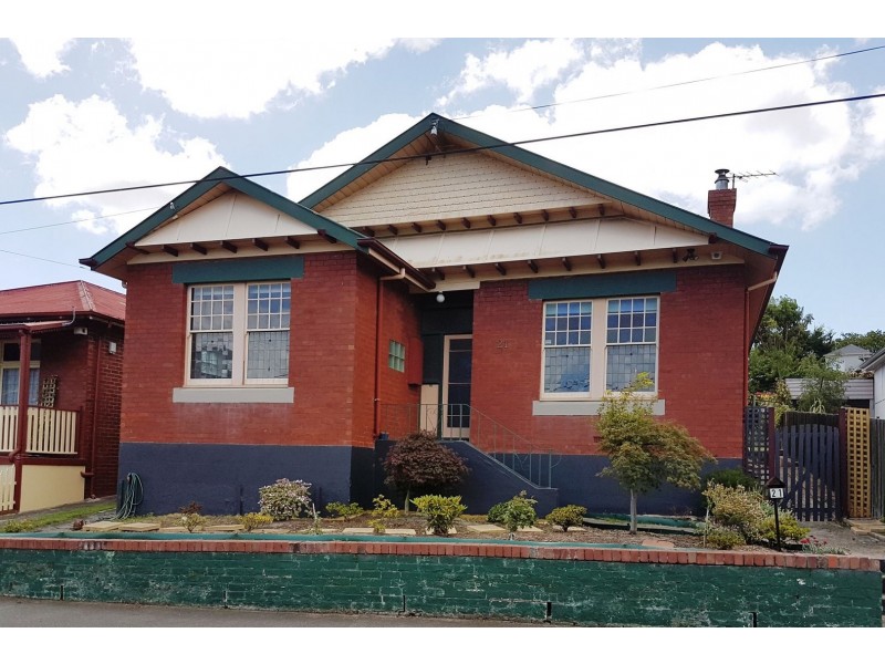 21 Pedder Street, New Town TAS 7008