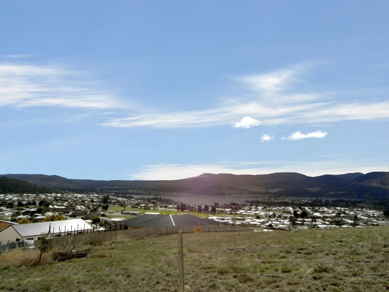 10 Bateman Court, Claremont TAS 7011