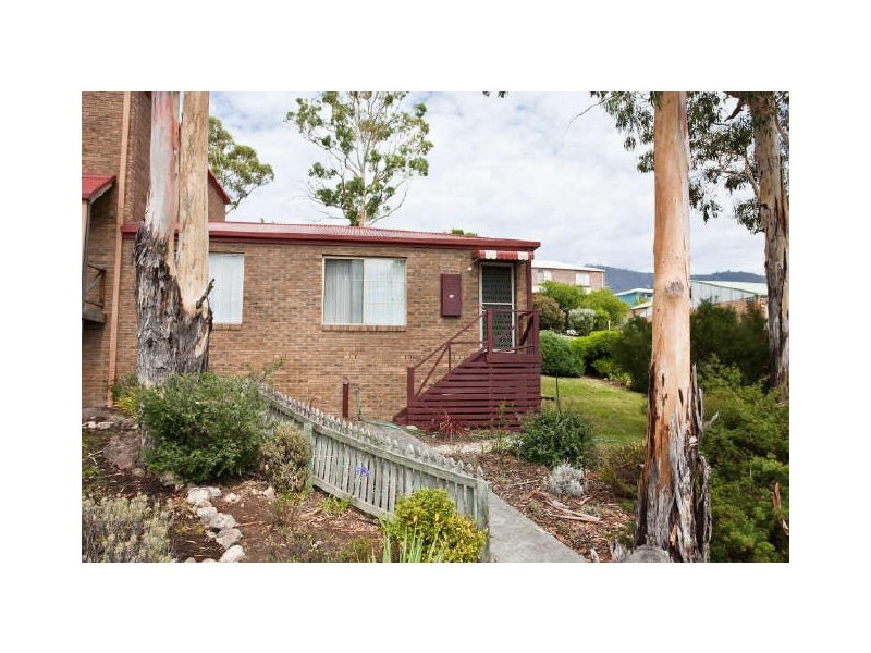 Claremont TAS 7011