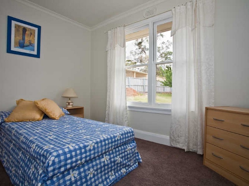 Claremont TAS 7011
