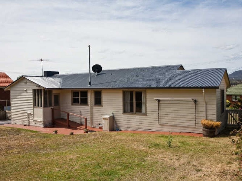 Claremont TAS 7011