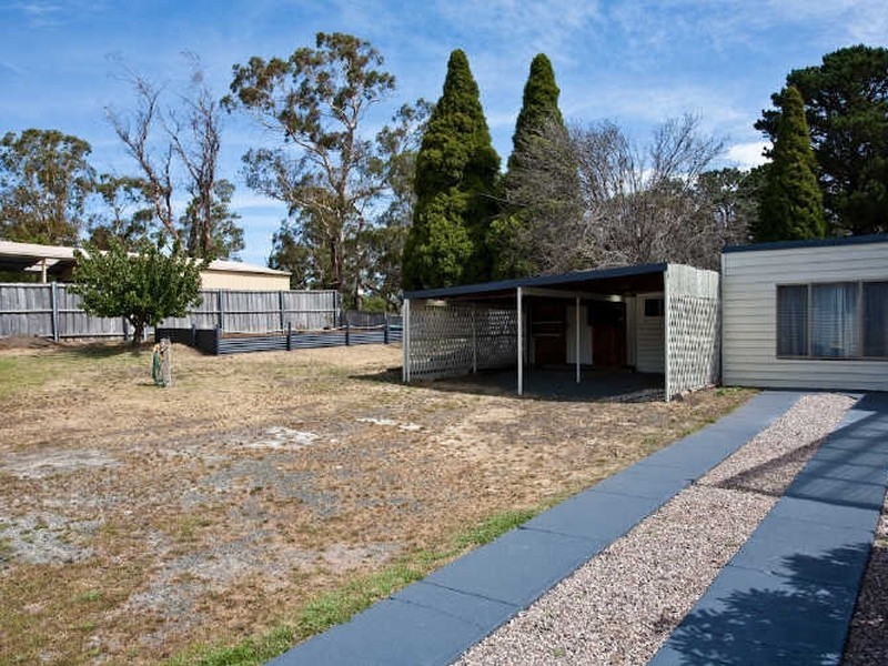 Claremont TAS 7011