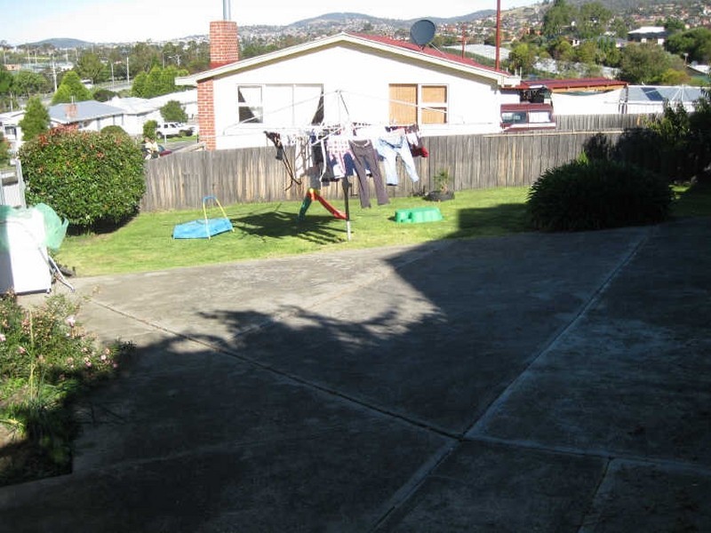 13 Teering Road, Berriedale TAS 7011