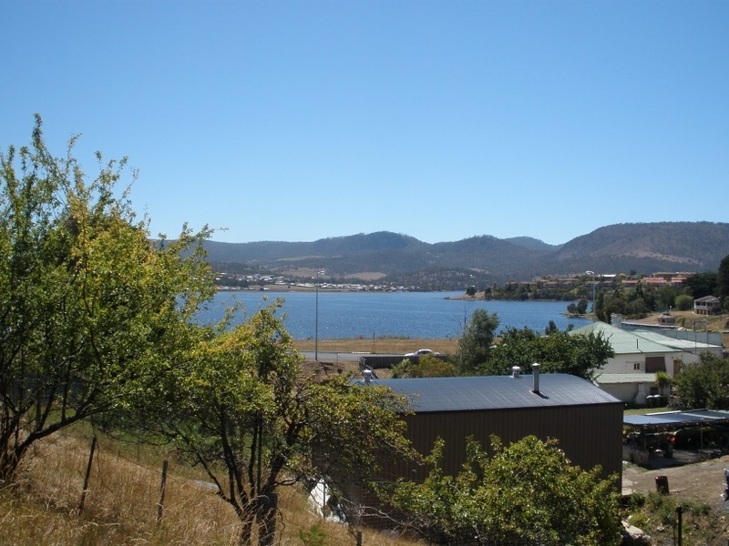 6A Abbotsfield Road, Claremont TAS 7011