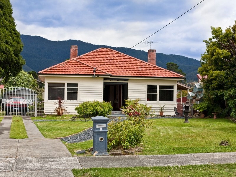 8 Somerdale Road, Claremont TAS 7011