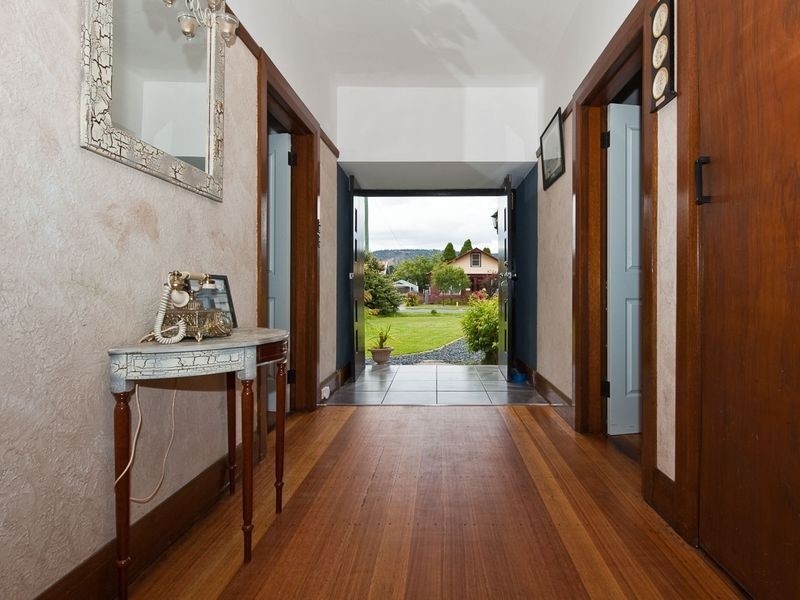 8 Somerdale Road, Claremont TAS 7011