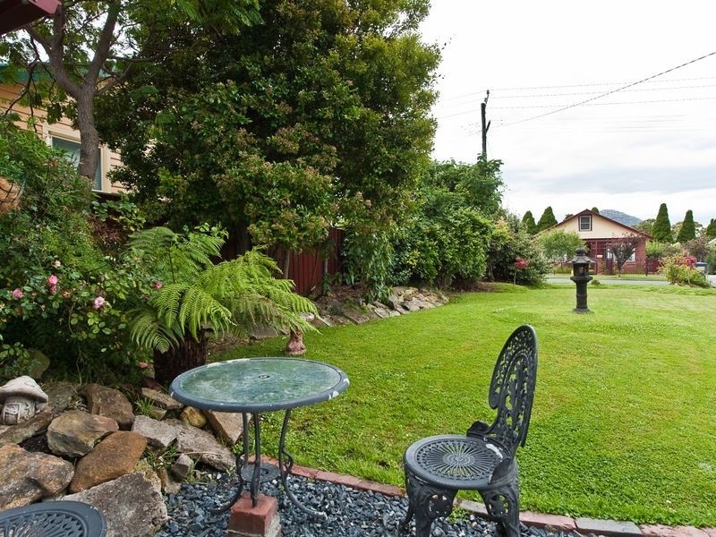 8 Somerdale Road, Claremont TAS 7011