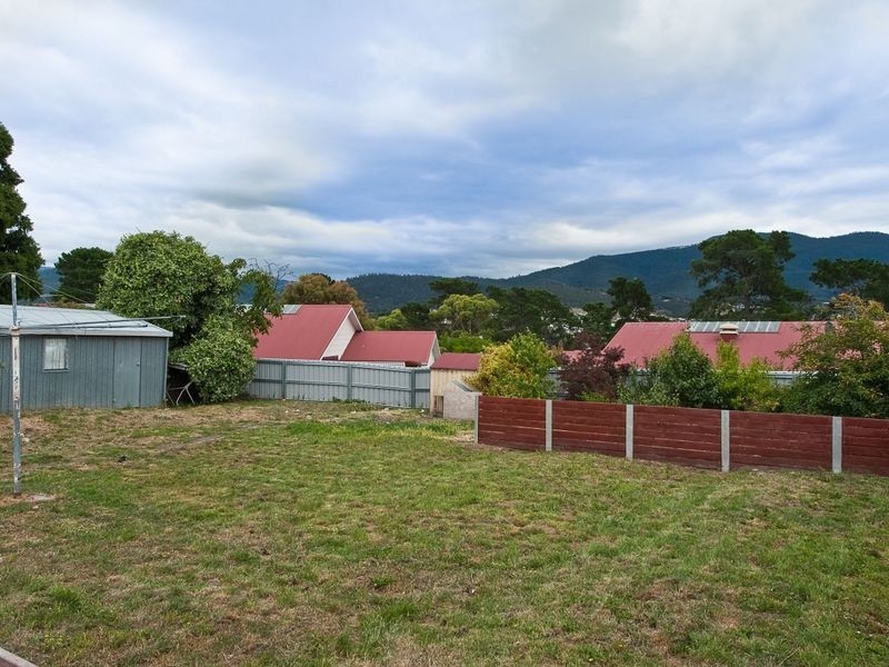 8 Somerdale Road, Claremont TAS 7011