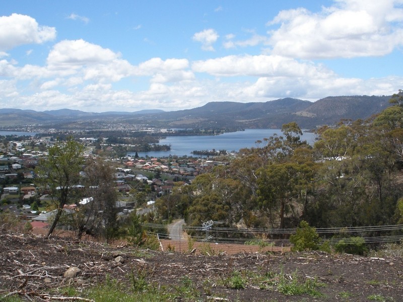 3/ Redlands Drive, Rosetta TAS 7010