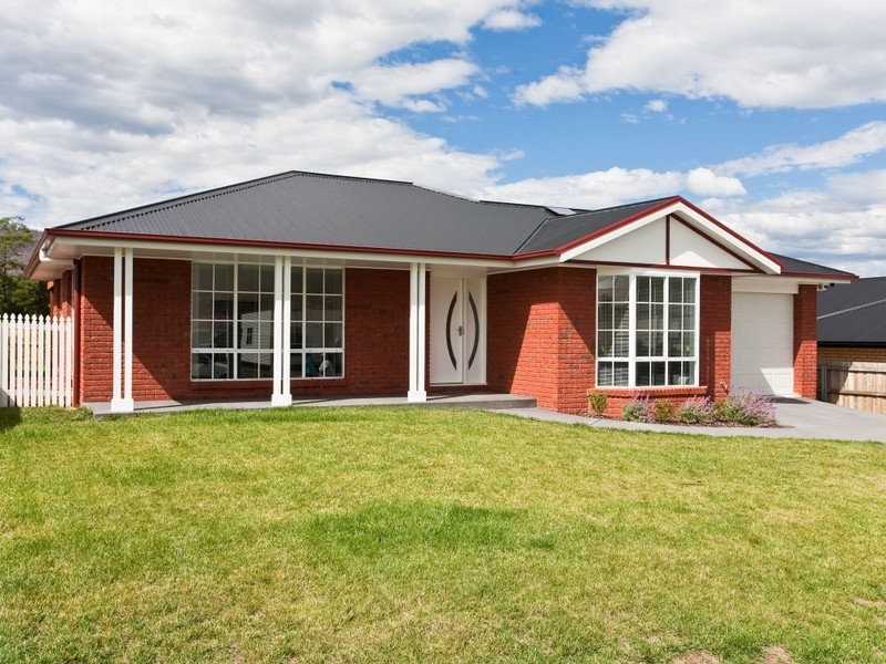 6 Henty Close, Old Beach TAS 7017