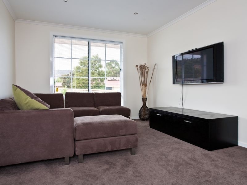 6 Henty Close, Old Beach TAS 7017