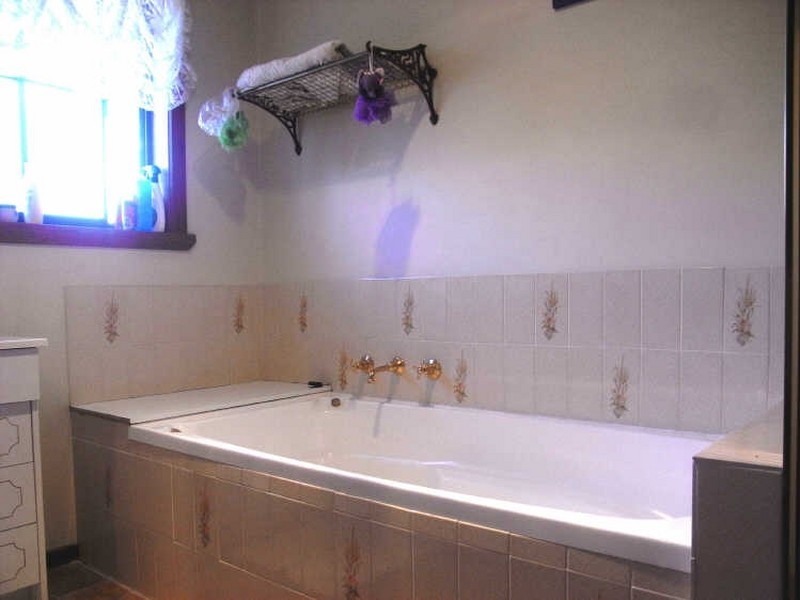 4 Vieste Drive, Glenorchy TAS 7010