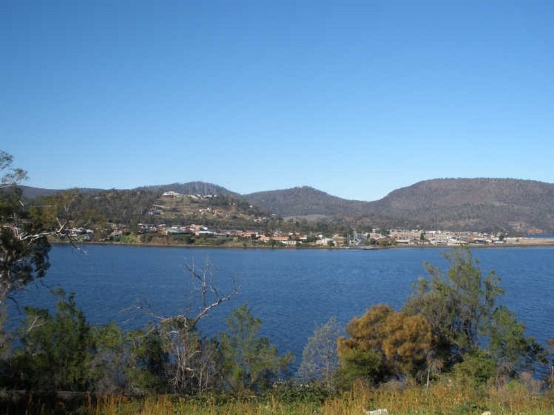 25 Wendourie Parade, Austins Ferry TAS 7011