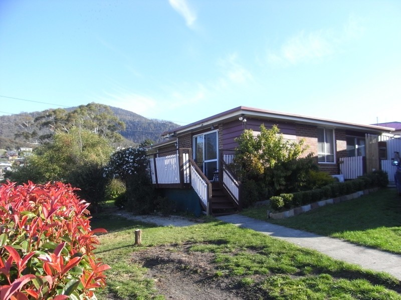 10 Carcoola Street, Chigwell TAS 7011