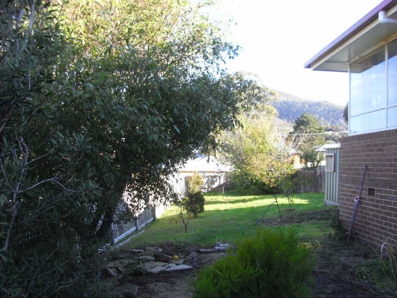 10 Carcoola Street, Chigwell TAS 7011