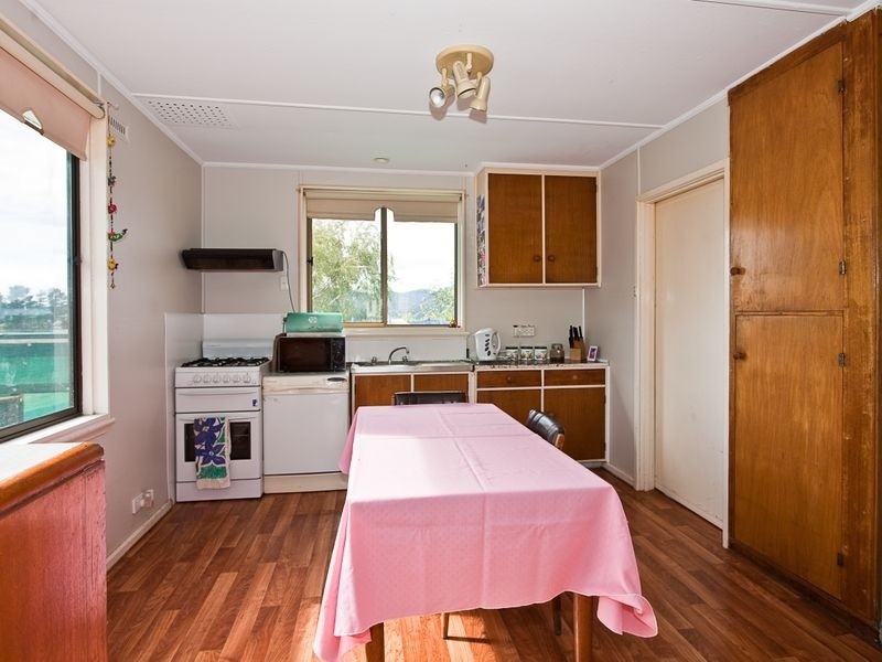 1 Dewar Place, Claremont TAS 7011