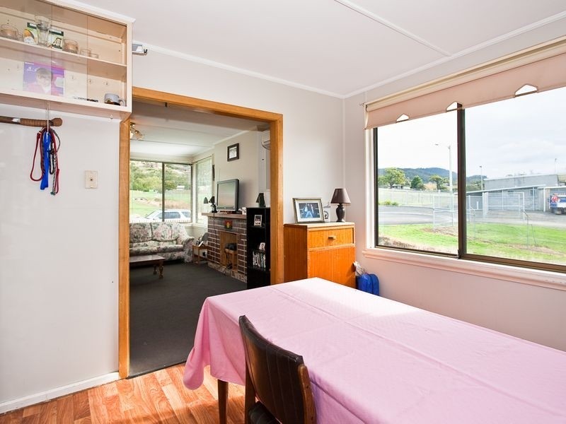 1 Dewar Place, Claremont TAS 7011