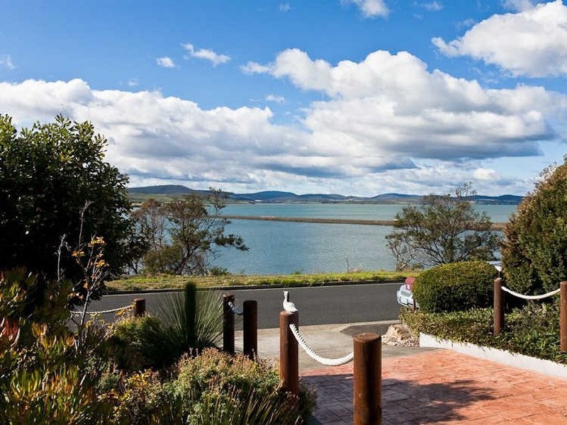 Midway Point TAS 7171