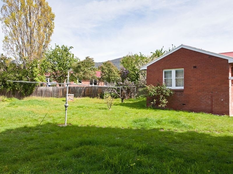 1 Morriss Avenue, Montrose TAS 7010