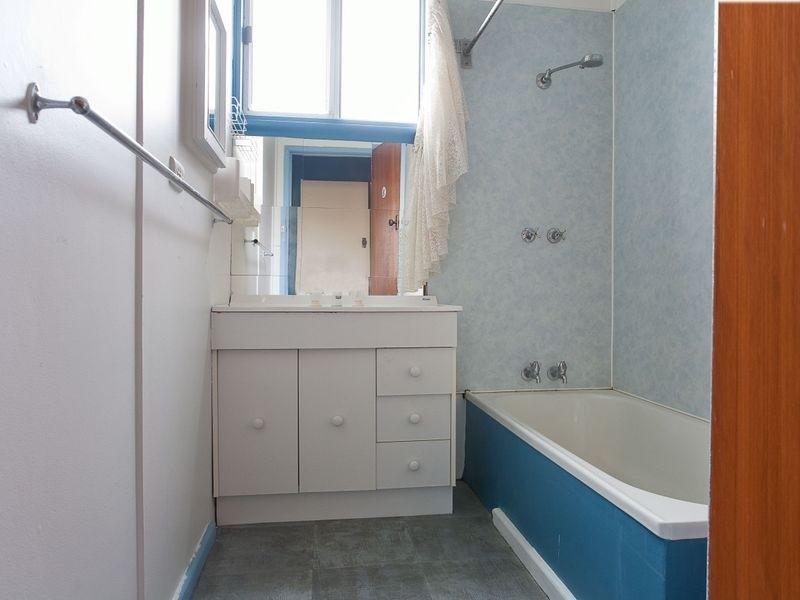 8 Cullen Street, Claremont TAS 7011