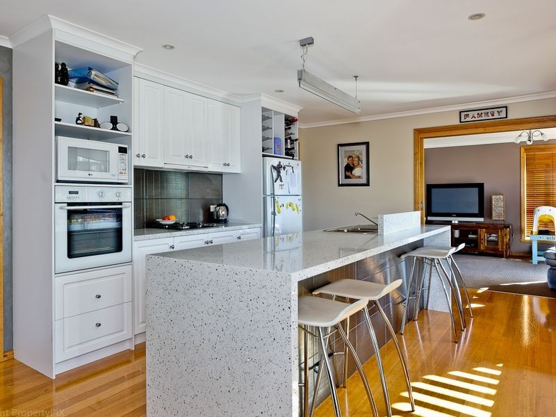 3 Nielson Drive, Montrose TAS 7010