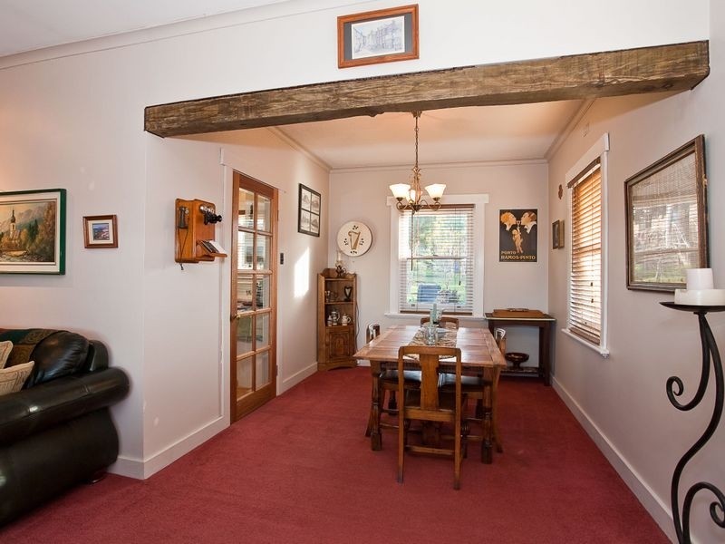 16 Walker Street, Rosetta TAS 7010