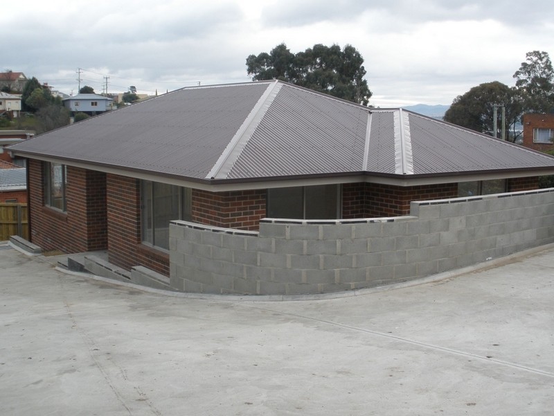 2/4 Fifth Avenue, West Moonah TAS 7009