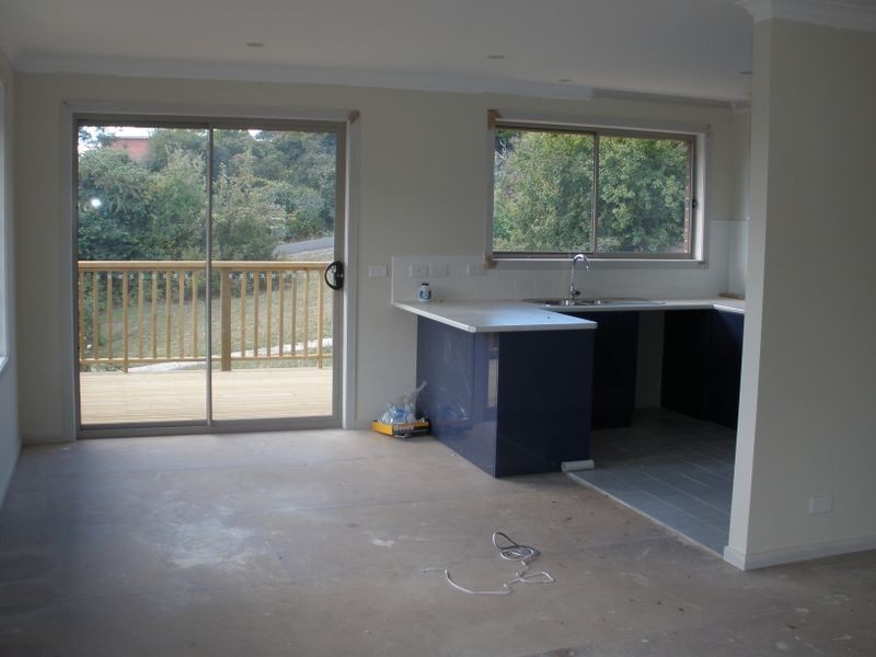 2/4 Fifth Avenue, West Moonah TAS 7009