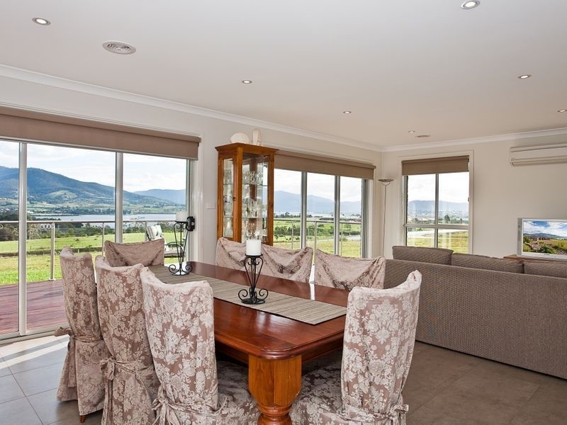 6 Rachel Crescent, Old Beach TAS 7017