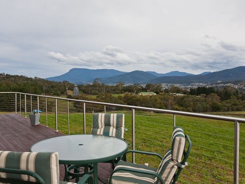 6 Rachel Crescent, Old Beach TAS 7017
