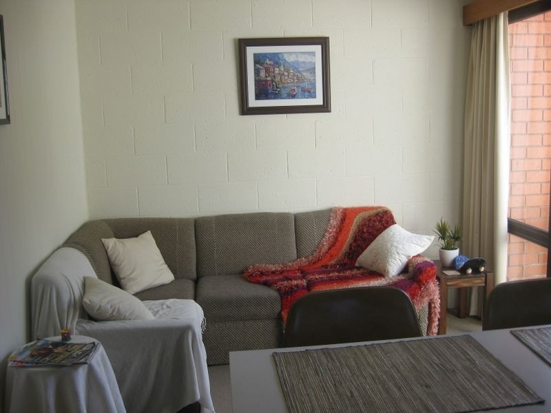 6/2 Clifford Court, Howrah TAS 7018