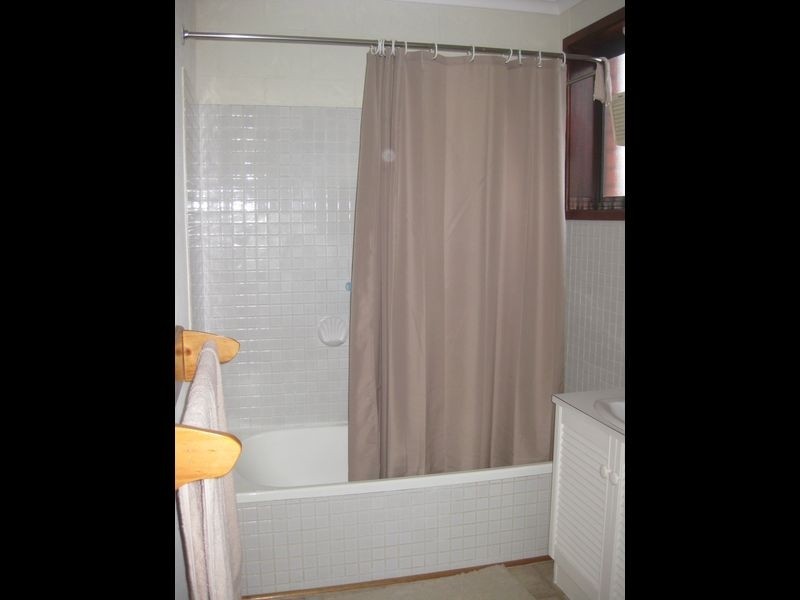 6/2 Clifford Court, Howrah TAS 7018