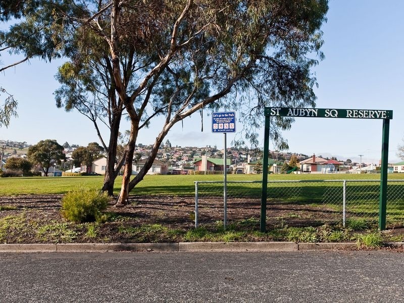 28 St Aubyn Square, Moonah TAS 7009