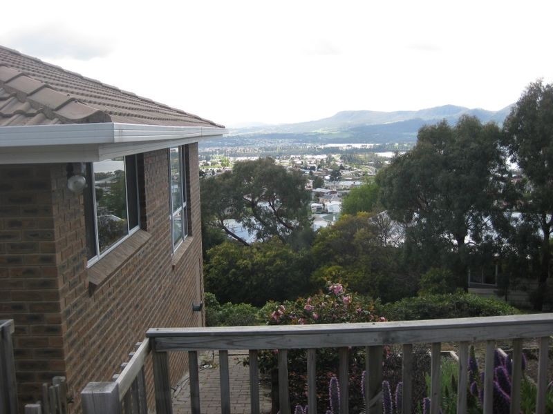 13/109 Berriedale Road, Berriedale TAS 7011