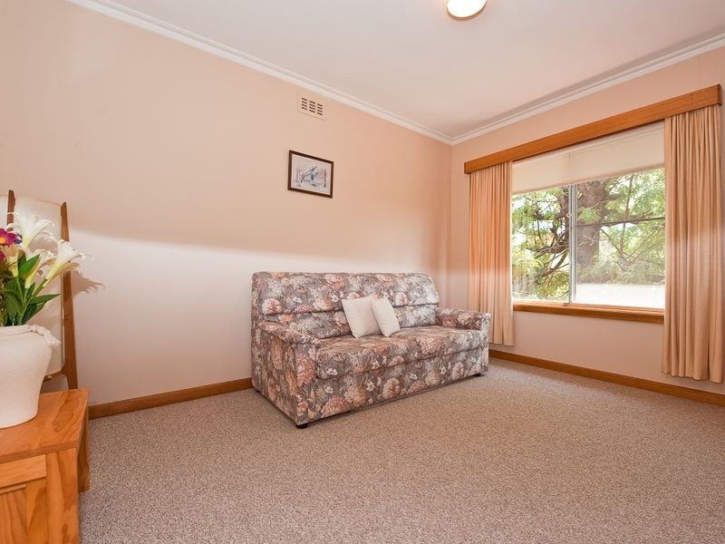 9 Athleen Avenue, Lenah Valley TAS 7008