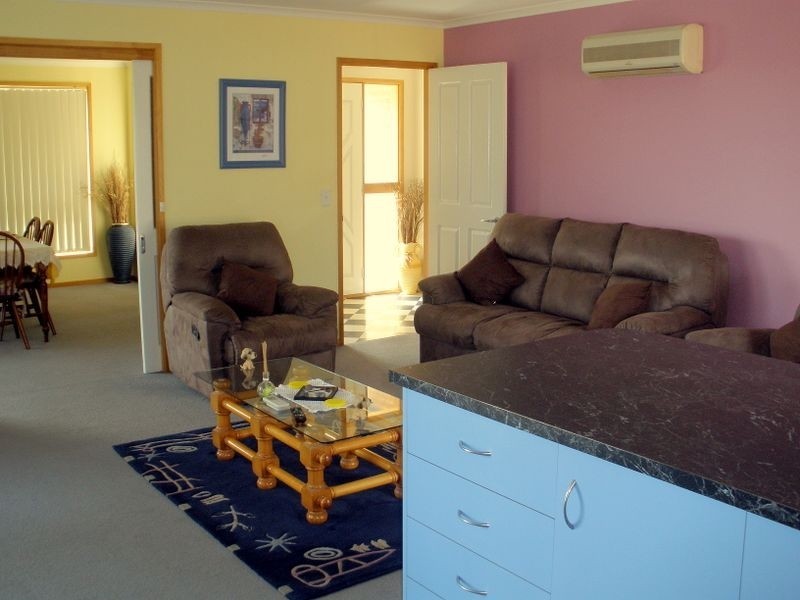 8 Baltonsborough Road, Austins Ferry TAS 7011