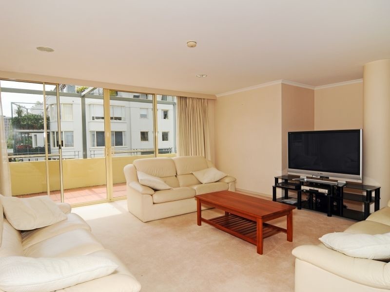 2/15 Gladstone Street, Battery Point TAS 7004