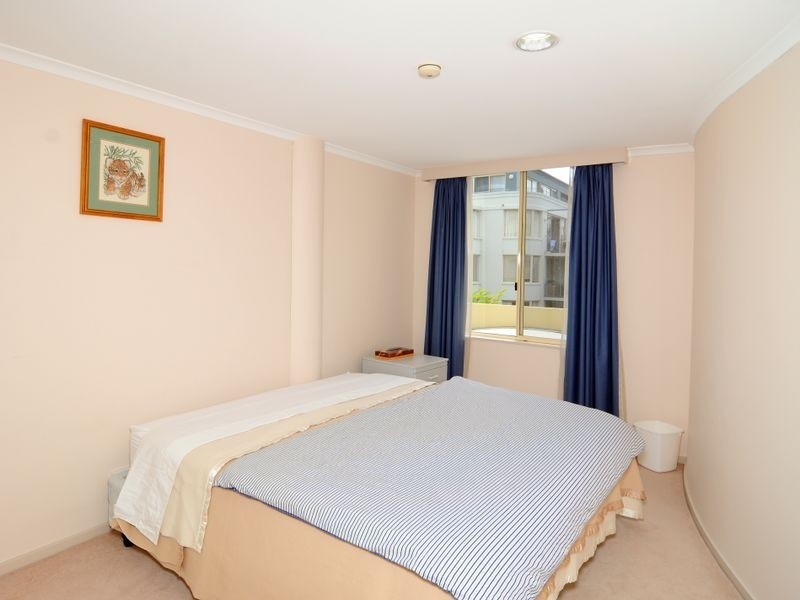 2/15 Gladstone Street, Battery Point TAS 7004