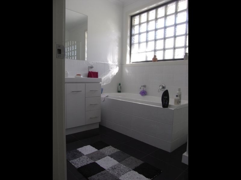 138 Branscombe Road, Claremont TAS 7011