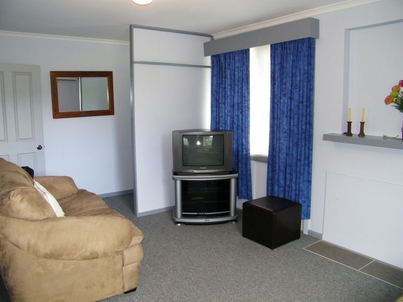 17 Myella Drive, Berriedale TAS 7011