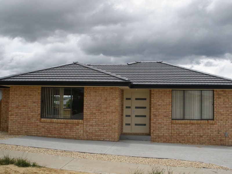 1/7 Alice Place, Brighton TAS 7030