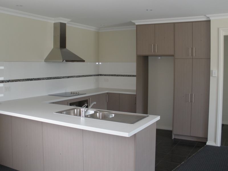1/7 Alice Place, Brighton TAS 7030