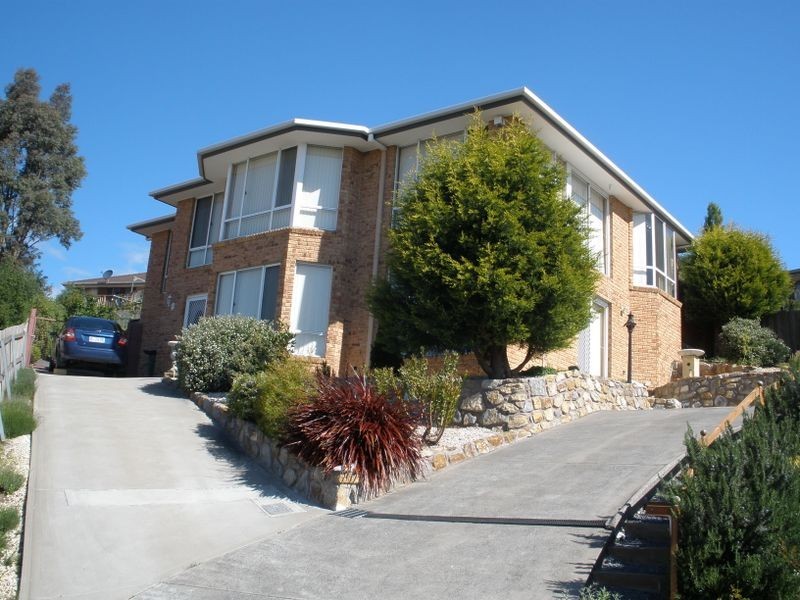37 Arncliffe Road, Austins Ferry TAS 7011