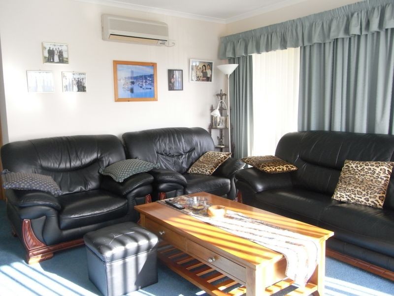 37 Arncliffe Road, Austins Ferry TAS 7011