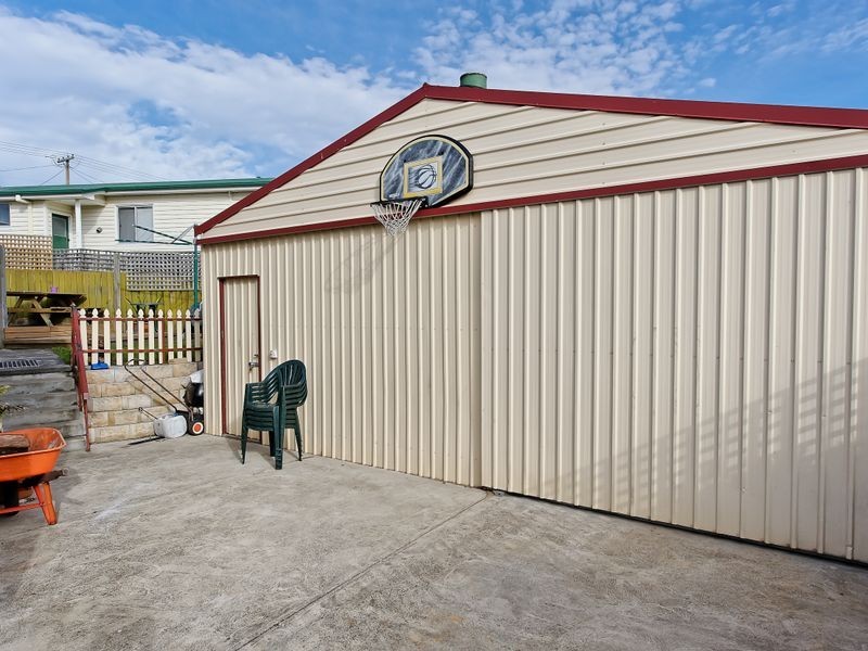 14 Centenary Crescent, Claremont TAS 7011