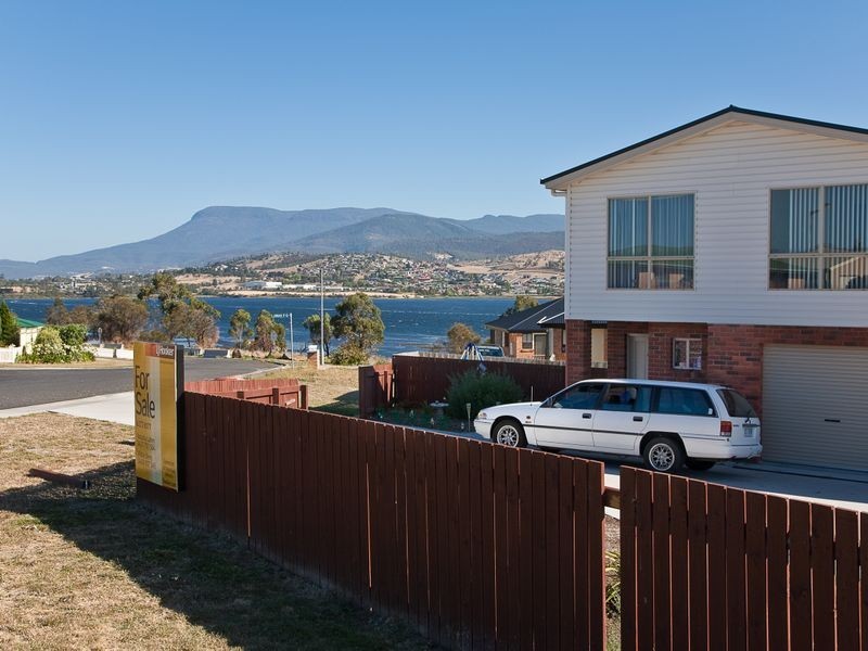 4/19-21 Maxwell Street, Bridgewater TAS 7030