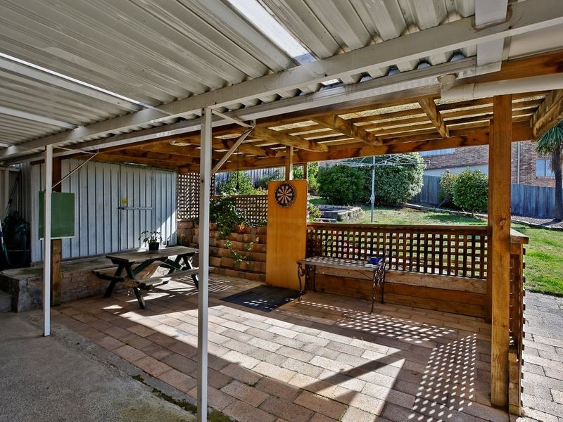 2 Donald Court, Glenorchy TAS 7010