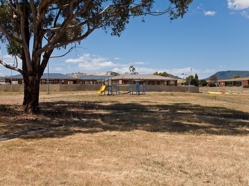 8 Surrey Place, Bridgewater TAS 7030
