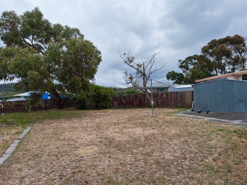 8 Carslake Street, Clarendon Vale TAS 7019