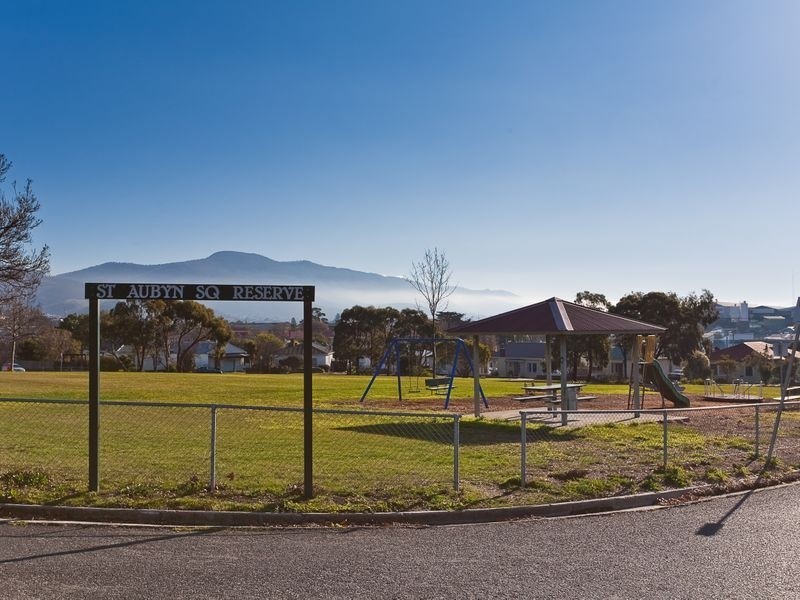 22 St Aubyns Square, Moonah TAS 7009
